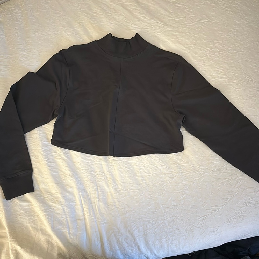 Lululemon LA Reversible Mock Neck